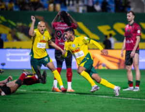 الخلود يهزم الخليج 3-2 في مباراة مثيرة بدوري روشن السعودي