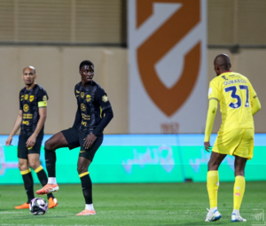تعادل الاتحاد والحزم 1-1 في مباراة مثيرة بدوري روشن السعودي