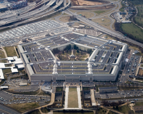 Anthropic and the Pentagon: An ethical crisis over the military use of artificial intelligence
