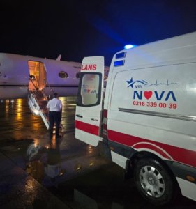 القنصلية السعودية بإسطنبول تجلي مواطنًا للعلاج بالمملكة