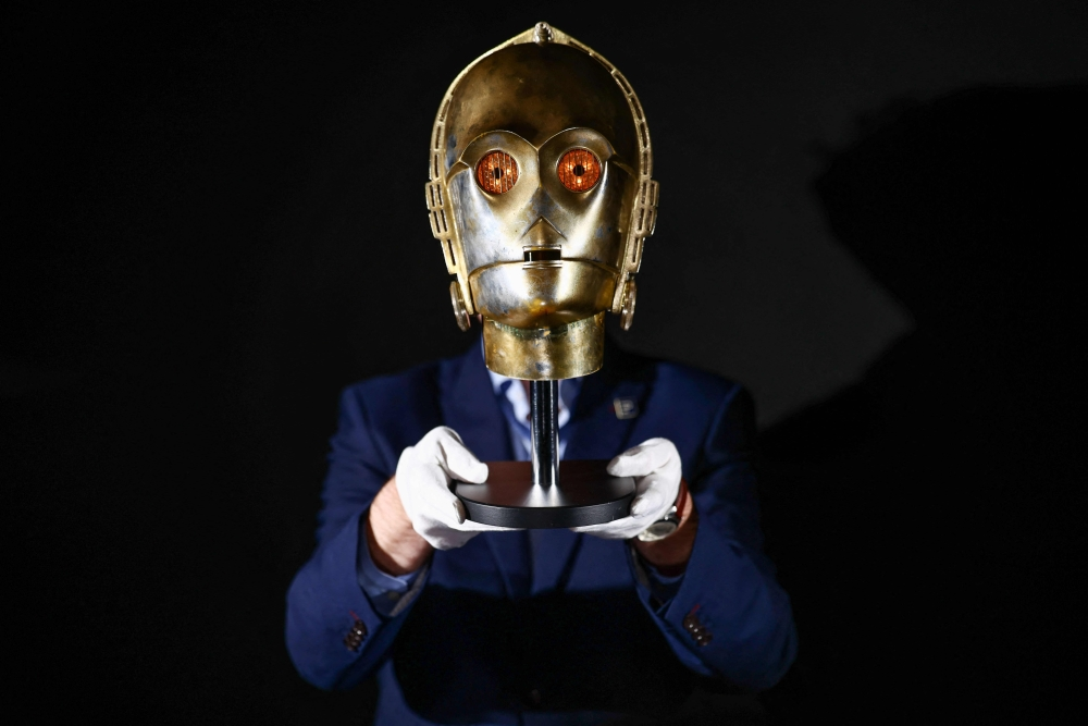 مزاد كنوز سينمائية: قطع نادرة من ستار وورز وهاري بوتر