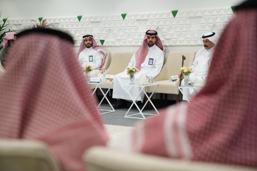 Riyadh Municipality discusses the development of northern neighborhoods with residents to enhance quality of life