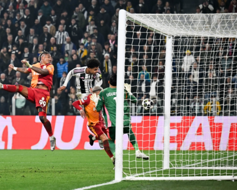 غلطة سراي يتأهل لثمن نهائي الأبطال رغم الخسارة من يوفنتوس