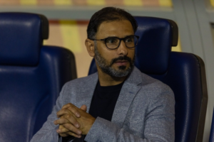 جيرارد يريح ميدران قبل مباراة الاتفاق والحزم بدوري روشن