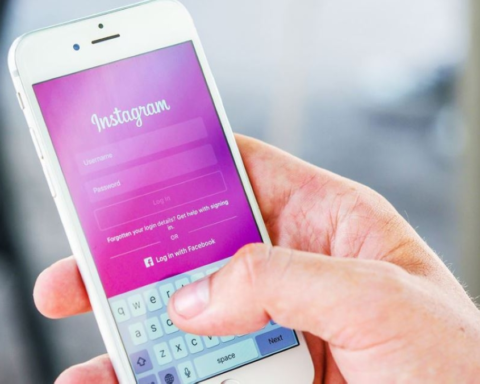 إنستغرام يحذر الأهل لحماية المراهقين من المحتوى الضار
