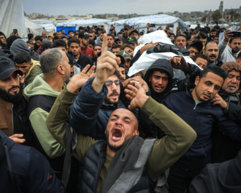 استشهاد فلسطيني برصاص الاحتلال في غزة وتصاعد التوترات