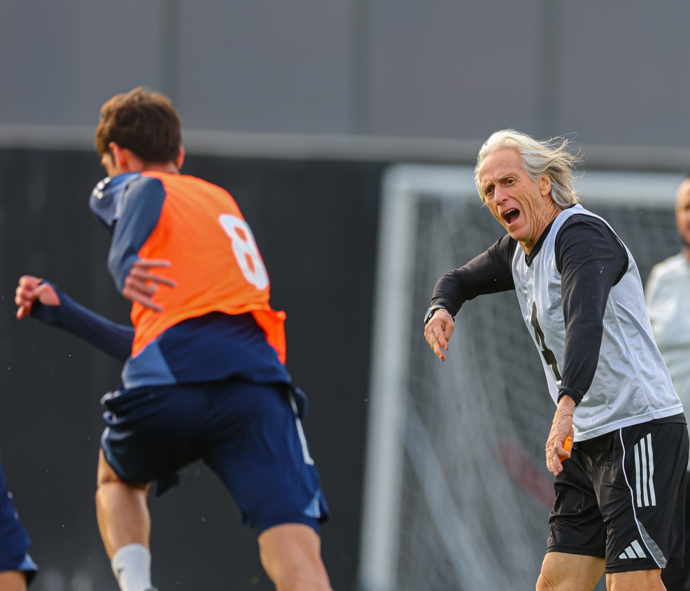 النصر والفيحاء: مواجهة حاسمة في صراع دوري روشن السعودي