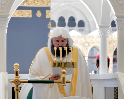 إمام الحرم: رمضان مدرسة للتغيير المستدام طوال العام