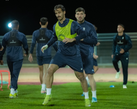 النجمة ضد الأخدود: مباراة حاسمة للهروب من الهبوط في دوري روشن