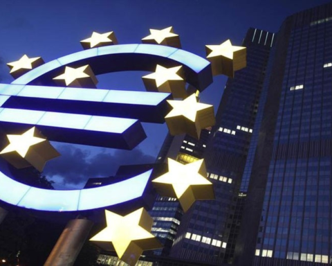 تباين أداء الأسهم الأوروبية مع ترقب بيانات التضخم وقرارات المركزي