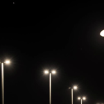 مشهد فلكي بديع: اقتران هلال رمضان والمشتري في سماء السعودية