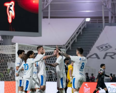 فوز الهلال على الشباب 4-3 في ديربي الرياض بدوري روشن