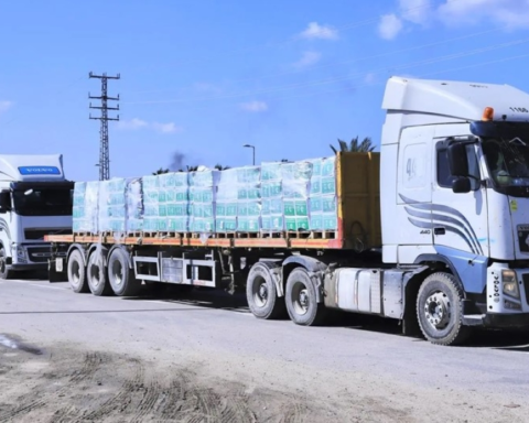قافلة مساعدات سعودية جديدة تصل غزة لدعم الشعب الفلسطيني