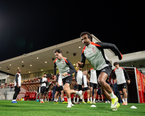 حكام الجولة 24 بدوري روشن: طاقم يوناني للقادسية والتعاون