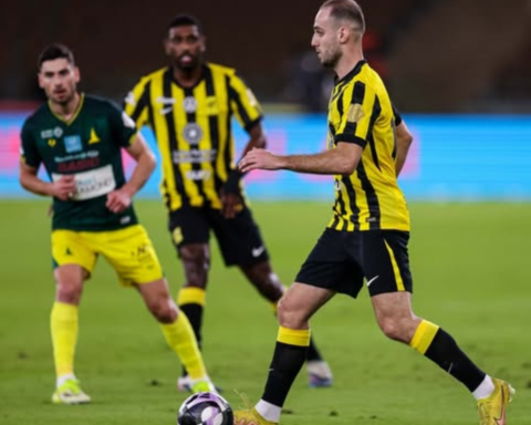 محمد نور يهاجم لاعبي الاتحاد ويهدد بكشف المقصرين بالأسماء