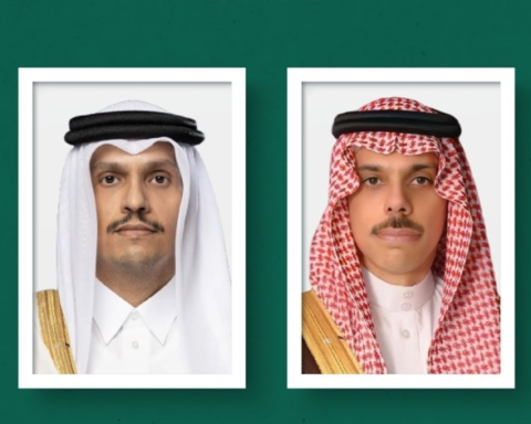 وزير الخارجية السعودي يبحث التطورات الإقليمية مع نظرائه