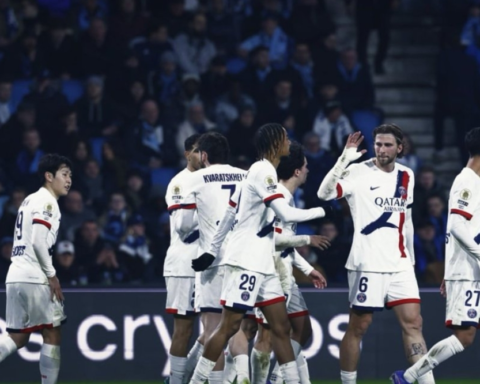 باريس سان جيرمان يوسع الفارق في صدارة الدوري الفرنسي