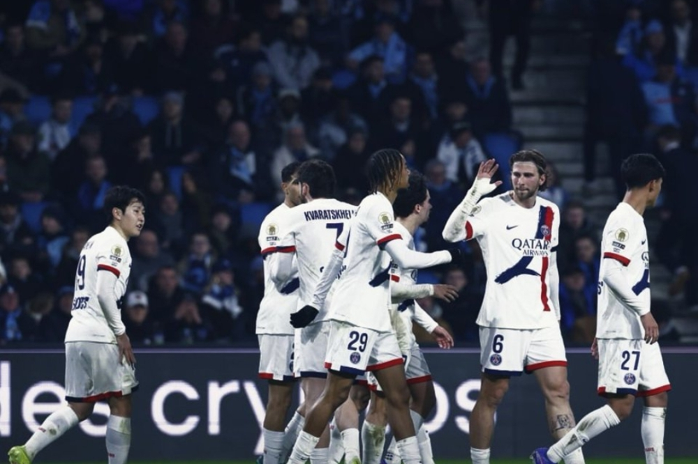 باريس سان جيرمان يوسع الفارق في صدارة الدوري الفرنسي