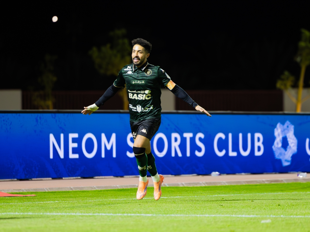 تشكيلة الجولة 24 من دوري روشن: باهبري والجوير في الصدارة