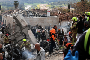 فرنسا تؤكد استعدادها لإجلاء رعاياها من الشرق الأوسط