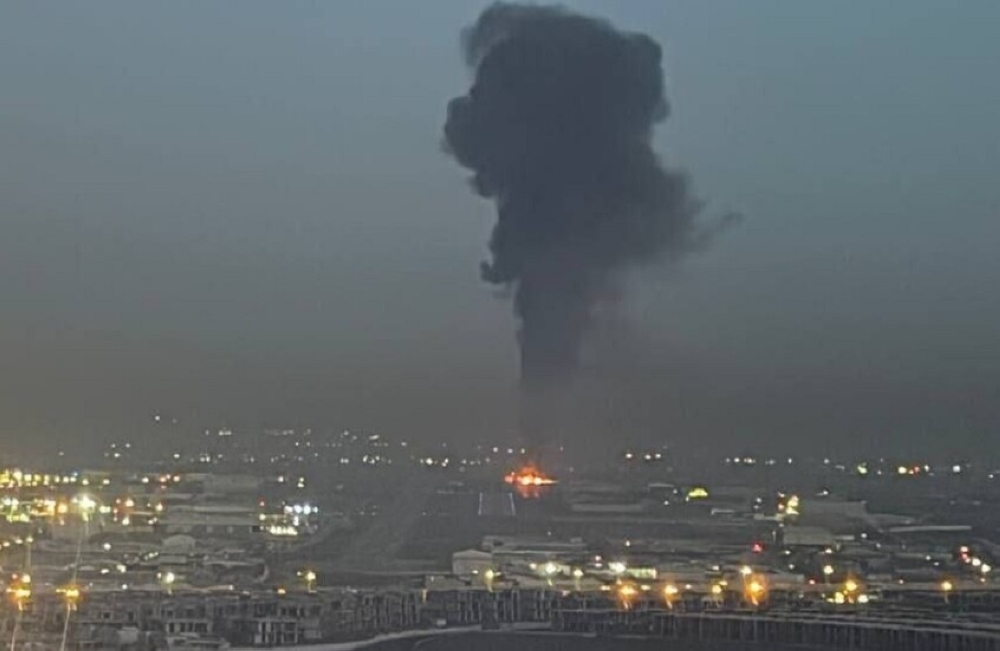 مسيّرات إيرانية تضرب قاعدة بأربيل والحرس الثوري يستهدف ناقلات