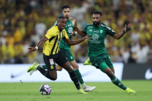 موعد مباراة الأهلي والاتحاد في دوري روشن وأبرز الأرقام