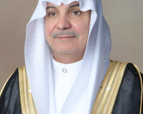 السفير السدحان يشيد ببرامج الشؤون الإسلامية الرمضانية في روسيا