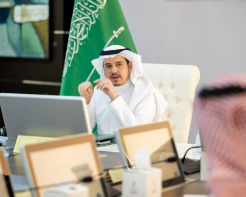 ديوان المظالم يناقش تطبيقات الذكاء الاصطناعي في القضاء