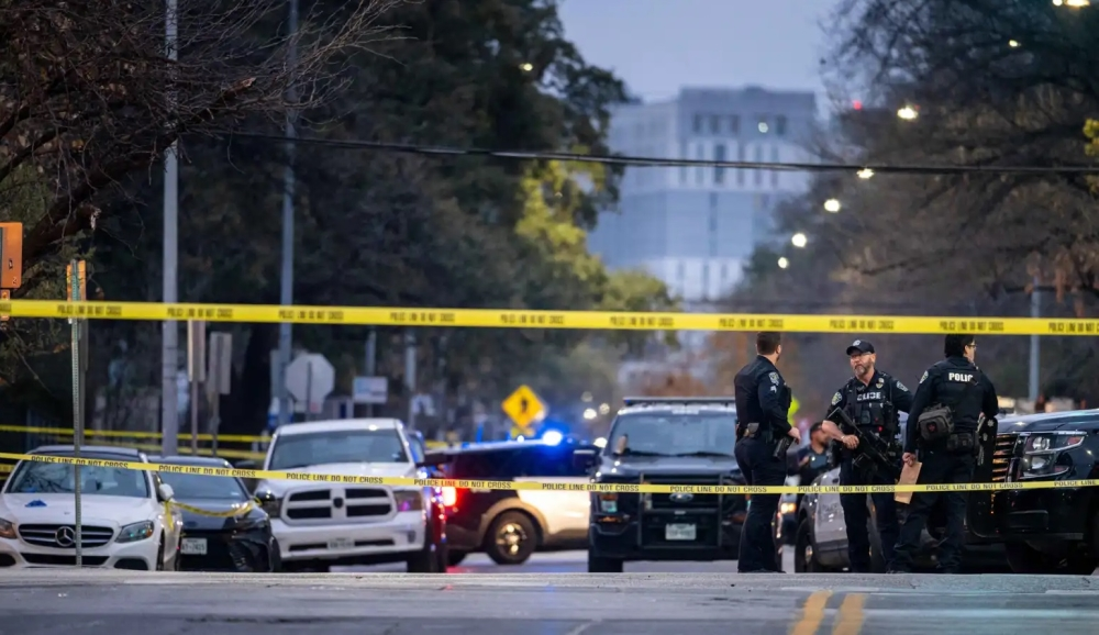 تفاصيل هجوم تكساس: المنفذ ارتدى علم إيران والـFBI يحقق