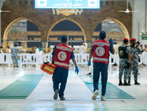 الهلال الأحمر: 15 ألف بلاغ إسعافي في مكة بأول رمضان