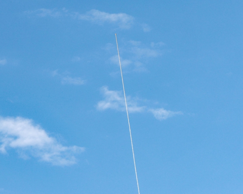 الحرس الثوري يستهدف مكتب نتنياهو: تفاصيل الهجوم والرد الأمريكي