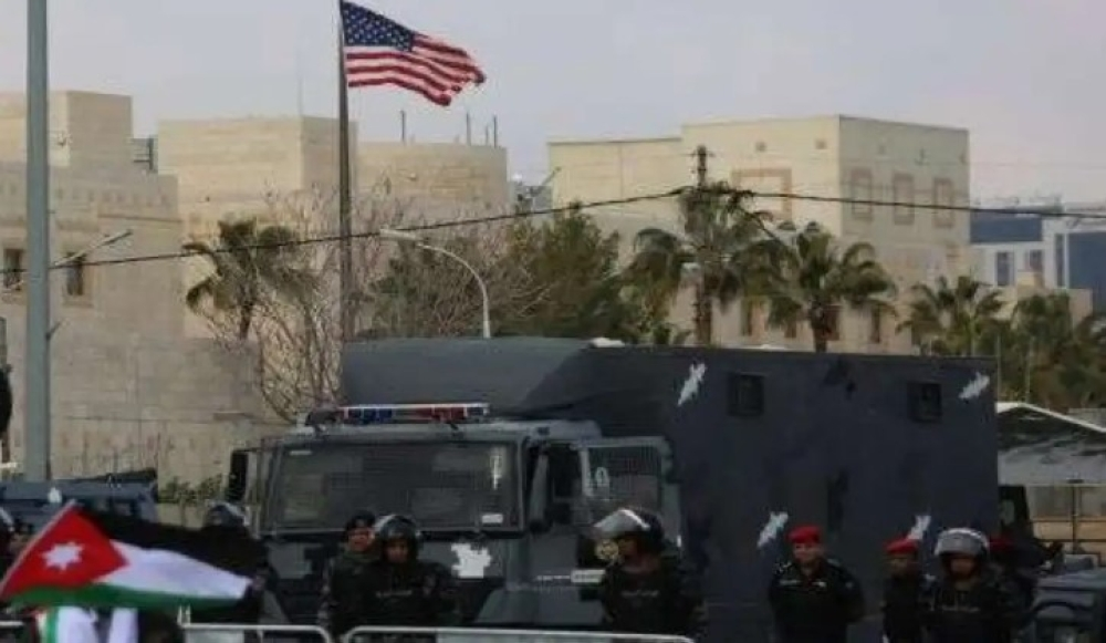 إخلاء السفارة الأمريكية في عمان مؤقتاً بسبب تهديدات أمنية