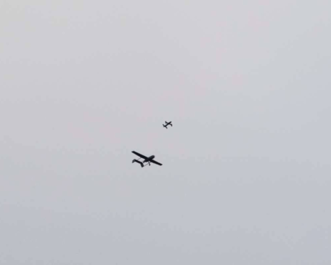 تفاصيل اعتراض وتدمير 8 مسيرات استهدفت الرياض والخرج - وزارة الدفاع