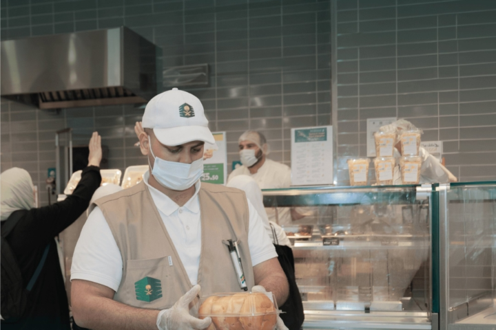 البلديات تنفذ 20 ألف جولة رقابية في رمضان لخدمة المعتمرين