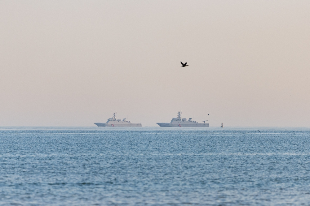 تعزيزات عسكرية بريطانية للشرق الأوسط: مدمرة ومروحيات لقبرص