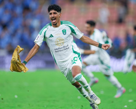 زياد الجهني يتحدث عن أجواء الأهلي قبل ديربي جدة الحاسم