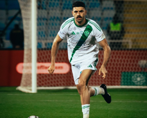 تفاصيل إصابة ميريح ديميرال وموقفه من مباراة الاتحاد