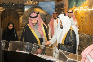 جولة نائب أمير المدينة في معرض ومتحف السيرة النبوية