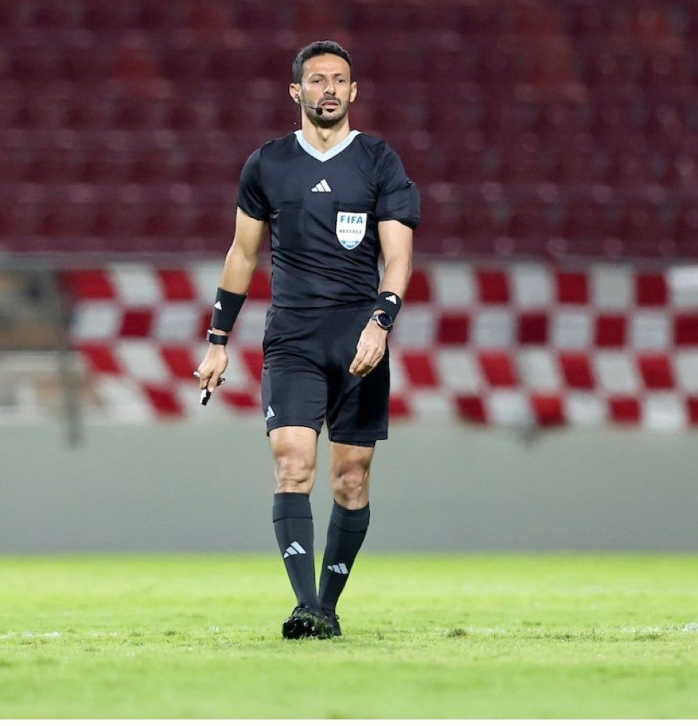 ماجد الشمراني حكماً لمباراة جوهور وسانفريتشي في أبطال آسيا