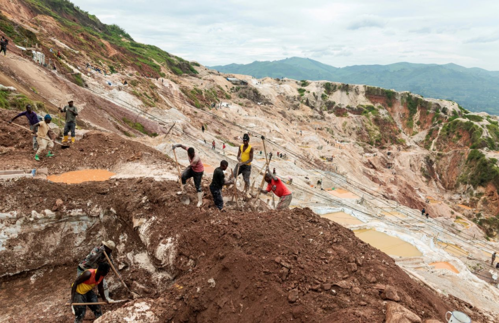 مصرع 200 شخص في انهيار منجم بالكونغو الديمقراطية