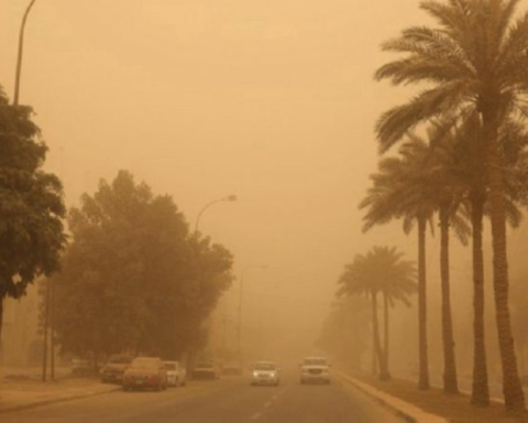 رياح نشطة وأتربة مثارة على نجران: تنبيه الأرصاد وتفاصيل الحالة