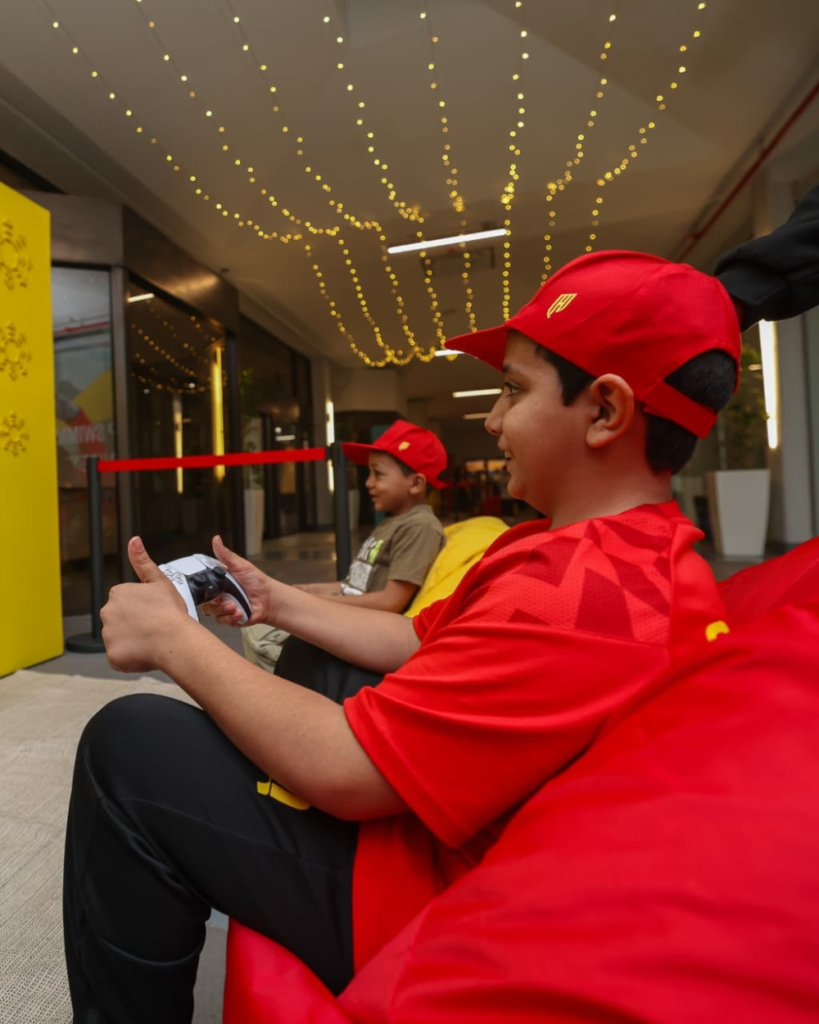 أمير الشرقية يكرم الفائزين بمسابقة القادسية للقرآن الكريم