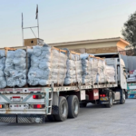 مركز الملك سلمان للإغاثة يرسل قافلة مساعدات لغزة عبر رفح