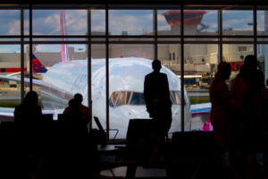 واشنطن: عودة الأمريكيين من الشرق الأوسط تتجاوز 17 ألفاً