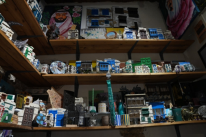 رواق الحرفيين بجدة التاريخية يحيي التراث المعماري في رمضان