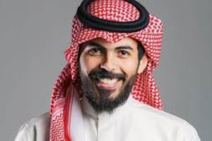 الرئيس التنفيذي لثمانية: برنامج يومي وخطط لإنتاج أفلام ومسلسلات