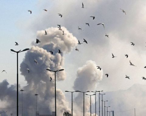 قتلى الحرب في إيران: ارتفاع الحصيلة إلى 1230 وتداعيات التصعيد