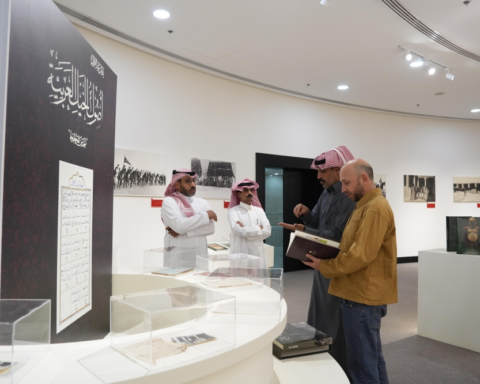 مكتبة الملك عبدالعزيز توثق 47 ألف مادة نادرة لحفظ التراث