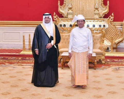 السفير الهويشان يقدم أوراق اعتماده لرئيس ميانمار بالإنابة