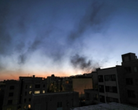 انفجاران في طهران: تفاصيل القصف وتصاعد الحرب مع واشنطن